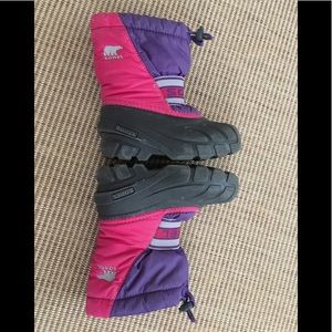 Sorel Little Girl Snow Boots size 10